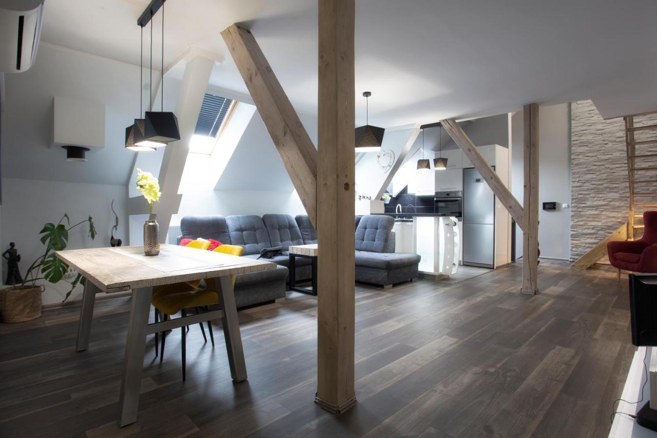 Apartament Tyniecki ดาร์โวโว ภายนอก รูปภาพ